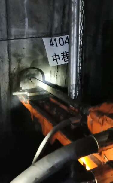 贵州绿荫塘煤矿喜提3台液压架柱式钻机 石家庄巨匠钻机正式投入使用